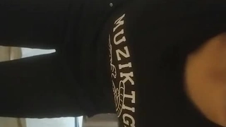 新！反差女友SM调教多人实拍备好纸巾哦！