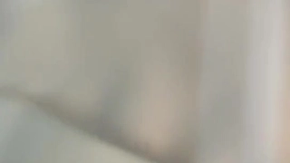 遇到小富婆，操爽了说要包养我