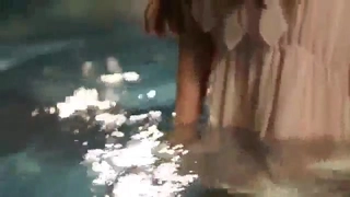 MBMH-064 熟年同窓会～30年振りに再会したクラスのマドンナに媚薬を盛って海老反りセックス～