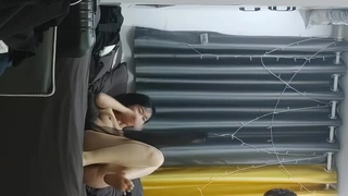 中国农村白照视频HDXXXX【第三弹】新婚极品人妻现在操她都不带套，口硬马上做下去，说反正都内射