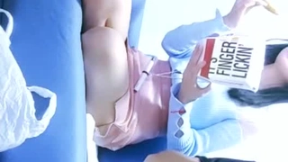 酒吧找的坐台女酒店開房玩雙飛